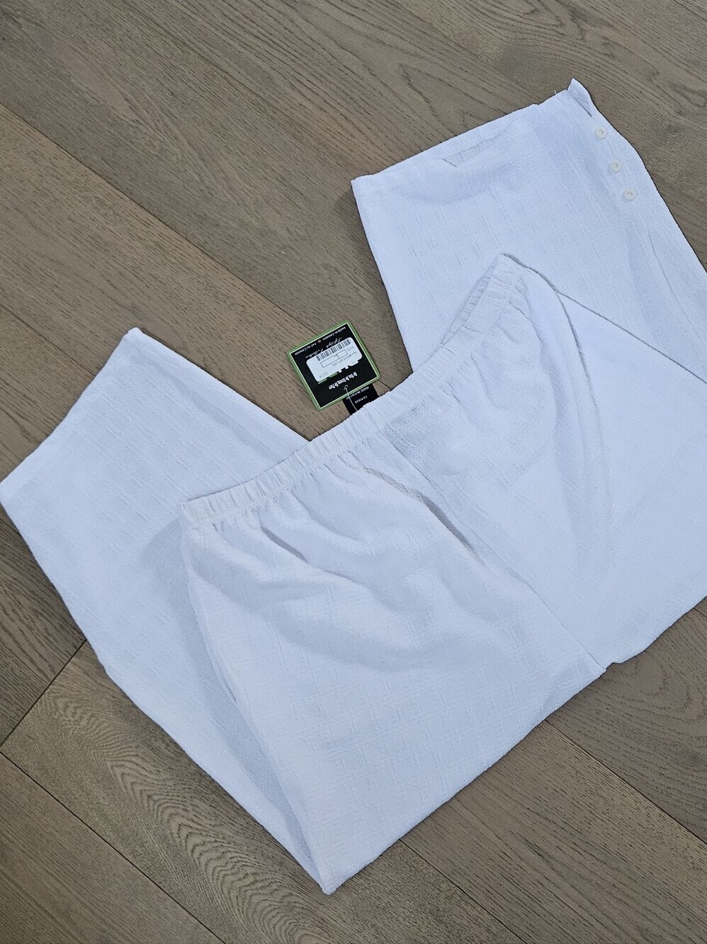 White Women’s  Pants